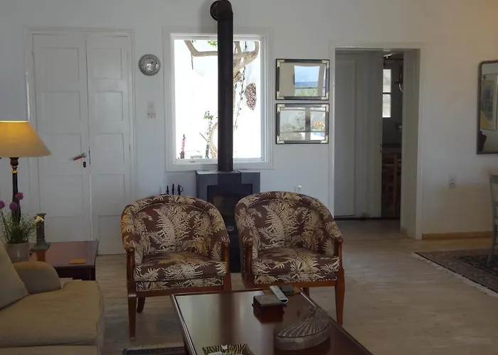 In Front Of The Beach. Вилла Chones