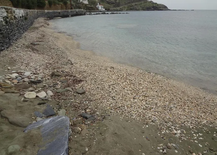 In Front Of The Beach. Вилла *