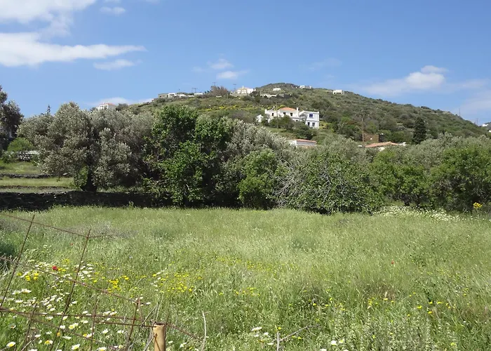 In Front Of The Beach. * Chones